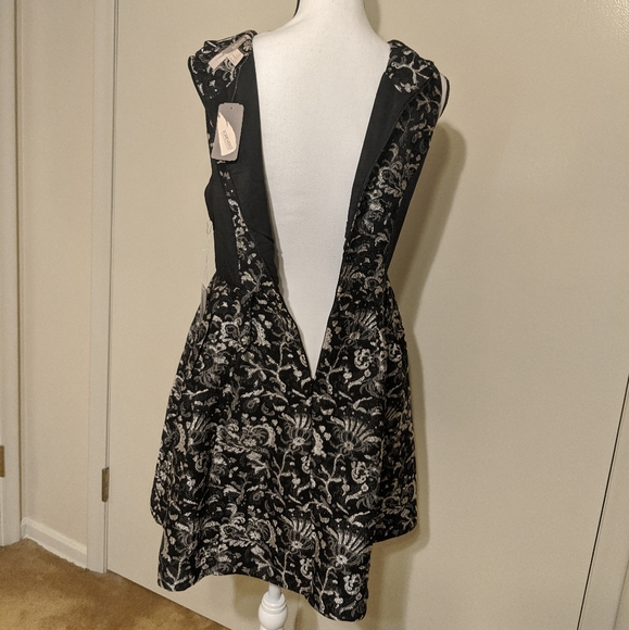 Forever 21 size Medium black & silver dress - Picture 9 of 9